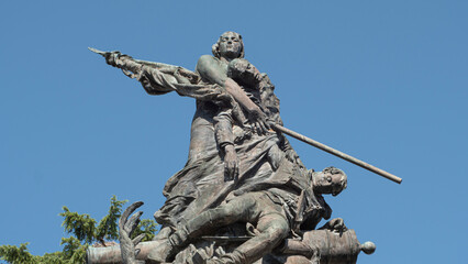 Obraz premium Sculpture of the May 2nd uprising for freedom in Segovia (Spain)