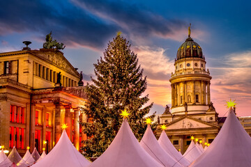 Weihnachtsmarkt Berlin Gendarmenmarkt  © Sina Ettmer
