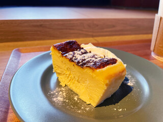 バスクチーズケーキ