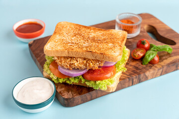 Crispy Chicken Sandwich with Dips 