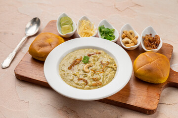 Haleem with Sheermal