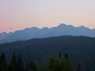 zachód słońca w górach © Krzysztof