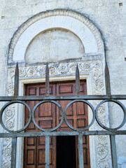Cattedrale di San Pelino e resti dell'antica Corfinium, Corfino, Abruzzo