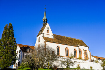 St. Chrischona, Kirche, Bettingen, Riehen, Basel, Dorf, Wanderweg, Spazierweg, Landwirtschaft, Obstbäume, Herbst, Herbstspaziergang, Waldweg, Herbstlaub, Schweiz