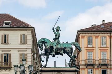 Obraz premium Turin, Italy - October 6, 2024: Monument of Carlo Alberto, Turin