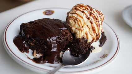 Dessert Petit Gateau brownie with icecream