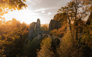 Basteibrücke im Herbst 