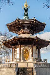 Fototapeta premium London Battersea Park peace pagoda