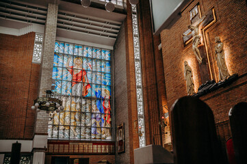 Wnętrze kościoła © rozentuzjazmowany