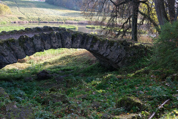 old stone bridge in the park	
