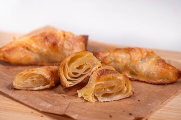 グルテンフリー　ライスペーパークロワッサン