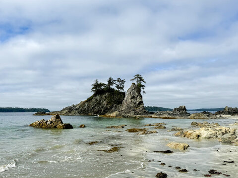 Rock formations on Brady Beach, Vancouver Island, Vancouver, British Columbia, Canada