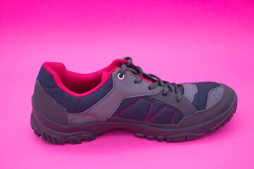 Stylish hiking shoe with pink accents