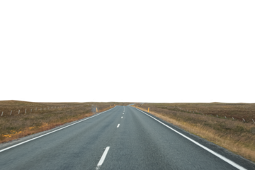 eine graue freigestellte Straße führt zum Horizont auf transparentem Hintergrund