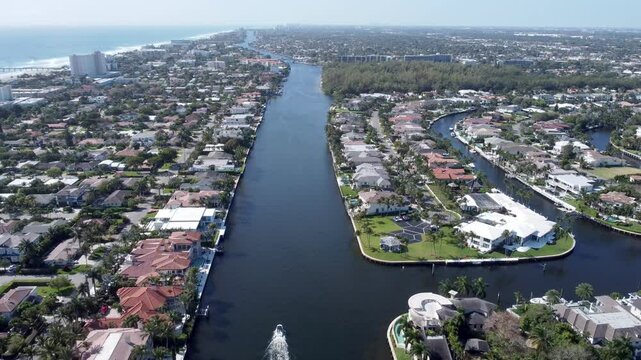 Stunning Aerial View of Boca Raton&rsquo;s Intracoastal Waterway
