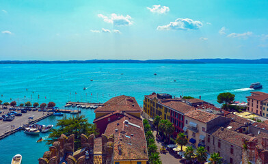 Die Altstadt von Sirmione am Gardasee