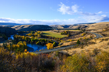 View across the Yakima River and Kittitas County landscape in Fall