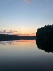 Obraz premium Sunset on Maine pond