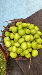 Raw Green Mangoes in Wicker Basket – Fresh Tropical Fruit Display