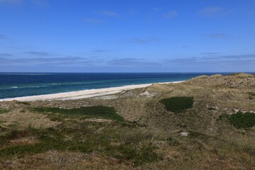 Blick auf die Küstenlandschaft am sogenannten Ellenbogen der Insel Sylt bei List