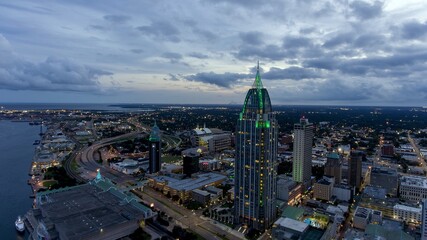 Fototapeta premium Downtown Mobile waterfront skyline at sunset