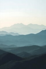 Fototapeta premium Hazy Mountain Range with Gradual Color Transitions