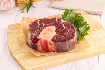 Raw beef ossobuco for roast