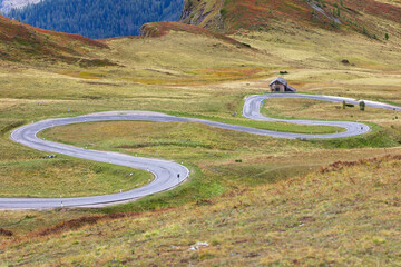 Fototapeta premium Empty serpentine road Giau pass, Dolomites, Italy