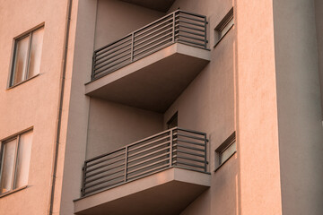 Fototapeta premium architecture living building modern house design exterior facade balcony and walls textured elements