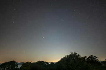 Naklejka premium 日本の岡山県備前市の頭島の美しい星空