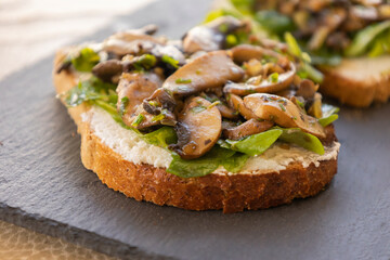  Toasted Bread with Ricotta, Arugula, and Mushrooms – Close-Up