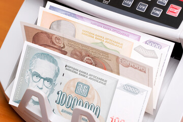 Yugoslav dinar in the counting machine