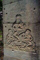 アンコール王朝に残された石像やレリーフ　アンコール・トム