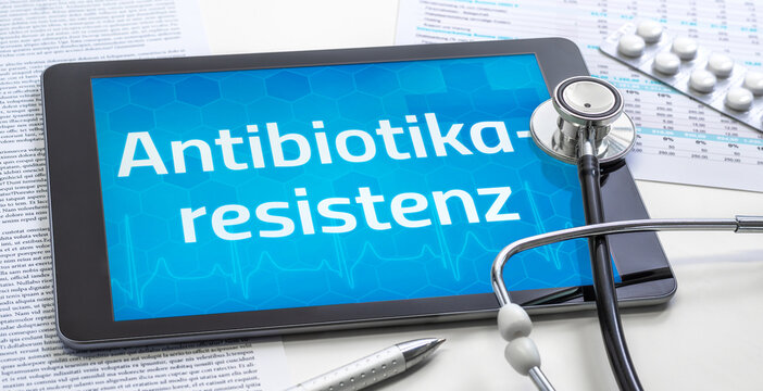 Ein Tablet mit dem Text Antibiotikaresistenz auf dem Display