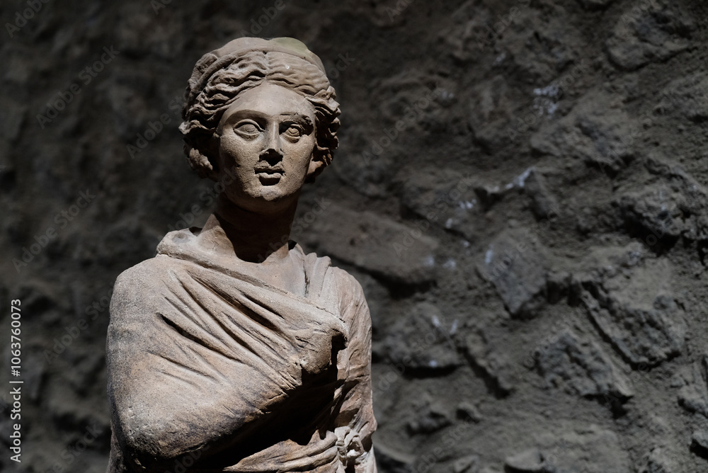 Wall mural ancient marble statue of a roman woman, pompeii italy