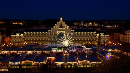 Naklejka premium city parliament at night