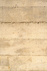 Pared de hormigón en exterior soleado