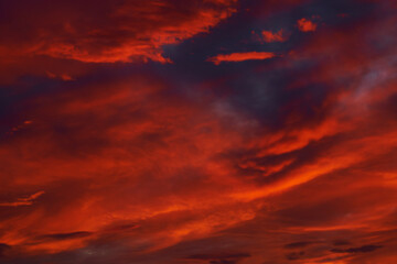 Fototapeta premium 心の奥底を揺さぶる夕焼け