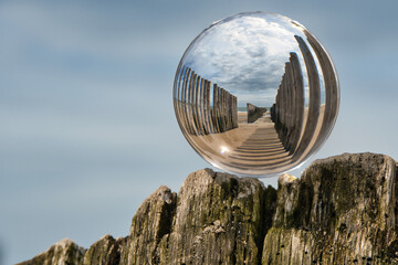 Buhnen im Lensball