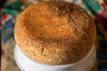 Naklejka premium Freshly baked homemade bread is lying and cooling down.