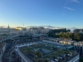 Obraz premium lausanne and the alps