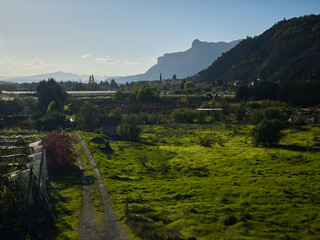 Obraz premium landscape with a village and mountains