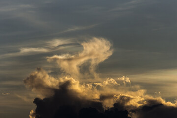 Fototapeta premium beautiful sky and big clouds at sunset