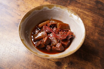牛肉たん煮込み　甘辛