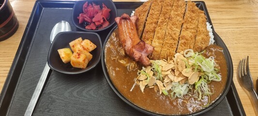 카레돈까스