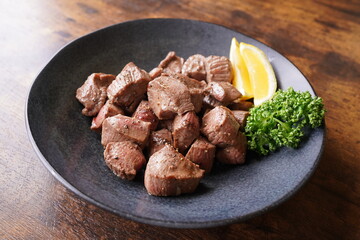 牛タンサイコロステーキ