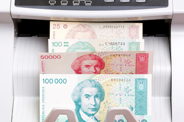 Old Croatian Dinar in the counting machine
