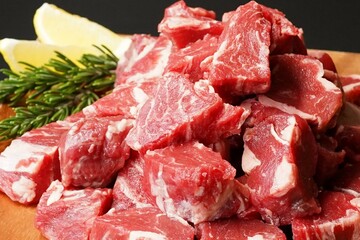 牛肉ヘレ　サイコロステーキ