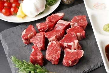 牛肉ヘレ　サイコロステーキ