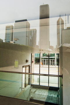 Chicago skyline from the Art Institute of Chicago, IL.